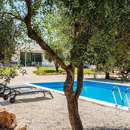 Virgin Garden Serranova