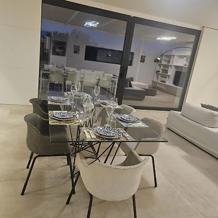 فيلة Virgin Garden Serranova